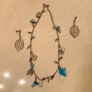 New jewelry for gifting. New Gorgeous silver and shell necklace and earring set